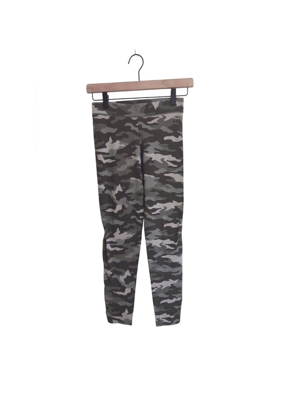 Victoria's Secret Green Gray Camouflage Leggings